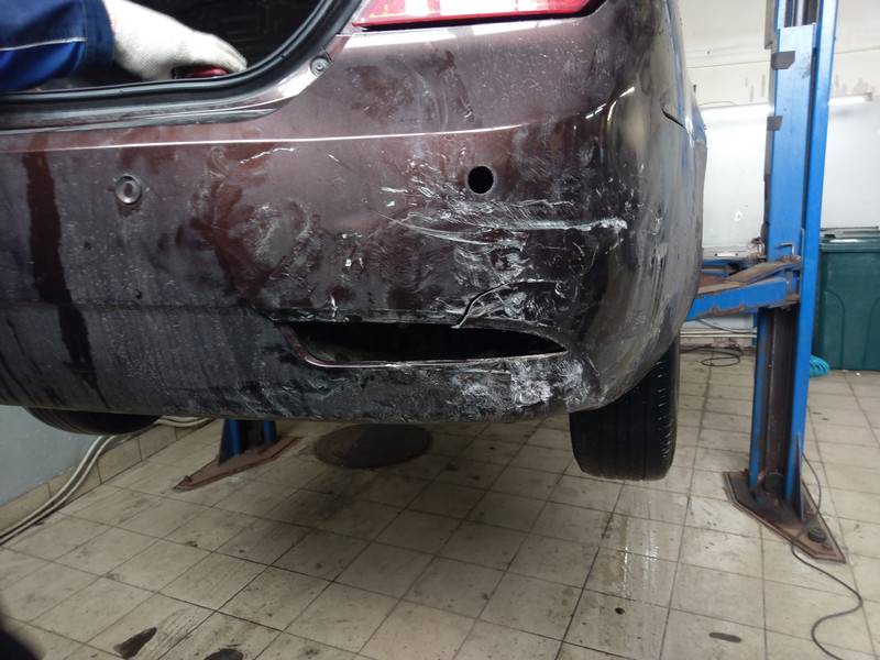 Противоманный фонарь в задний бампер правый Geely Emgrand 7 (EC7)  2014 1.8 Бензин Киев