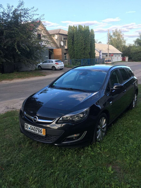 Фара передняя 13365290   Opel Astra