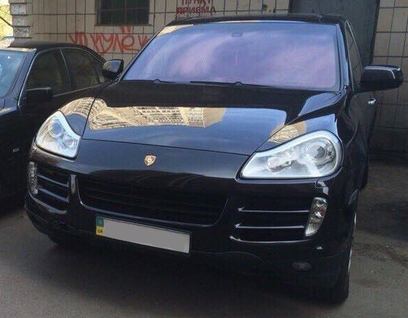 Нижняя губа переднего бампера Porsche Cayenne  2008 3.6 Бензин 