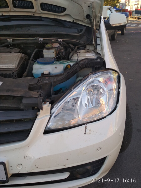 Краска Mercedes-Benz A-Class A 180 2009 хэтчбек 1.7 Бензин Бердянск