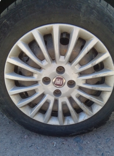 Колпаки на диски a138 Fiat Linea 2012 г.  1.4 л бензин Черкассы