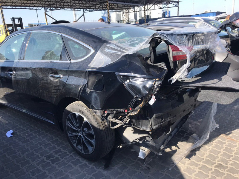 Все запчасти по задку Toyota Avalon  2016 2.0 Бензин Хмельницкий