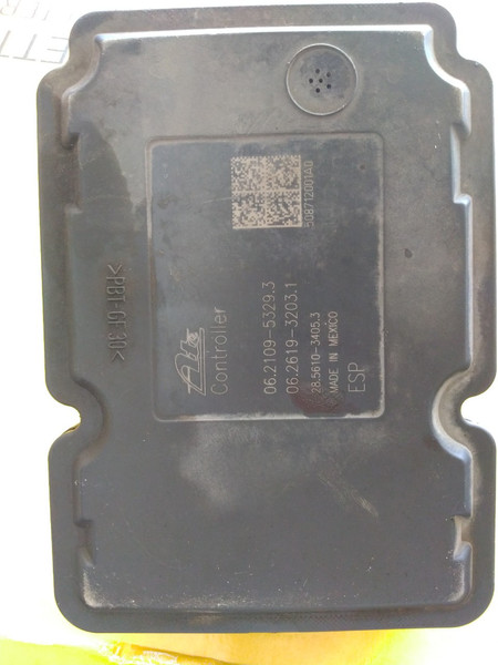 Блок abs esp Suzuki Grand Vitara  2008 2.4 Бензин Днепр