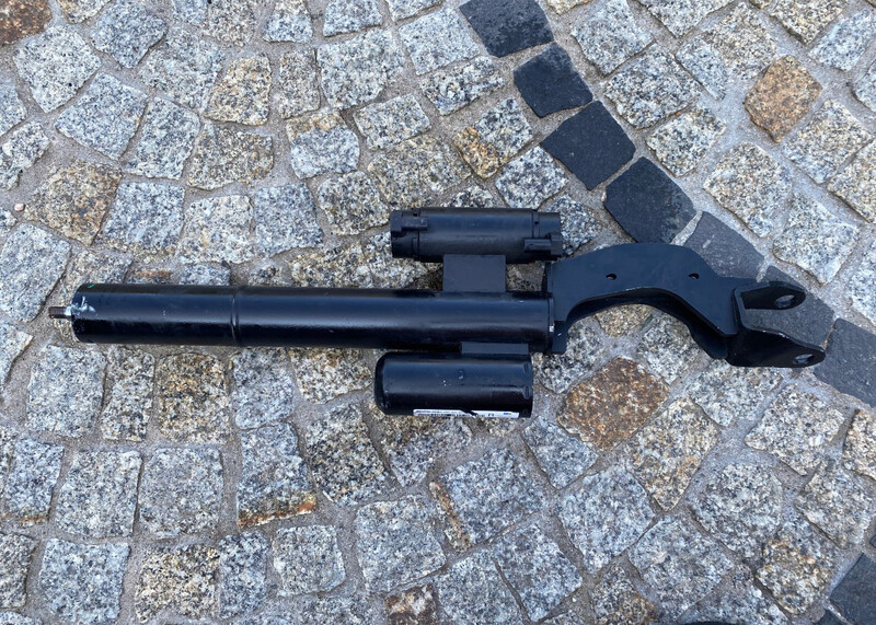 Амортизатор передний правый Mercedes-Benz AMG GT  2021 3.0 Бензин Луцк