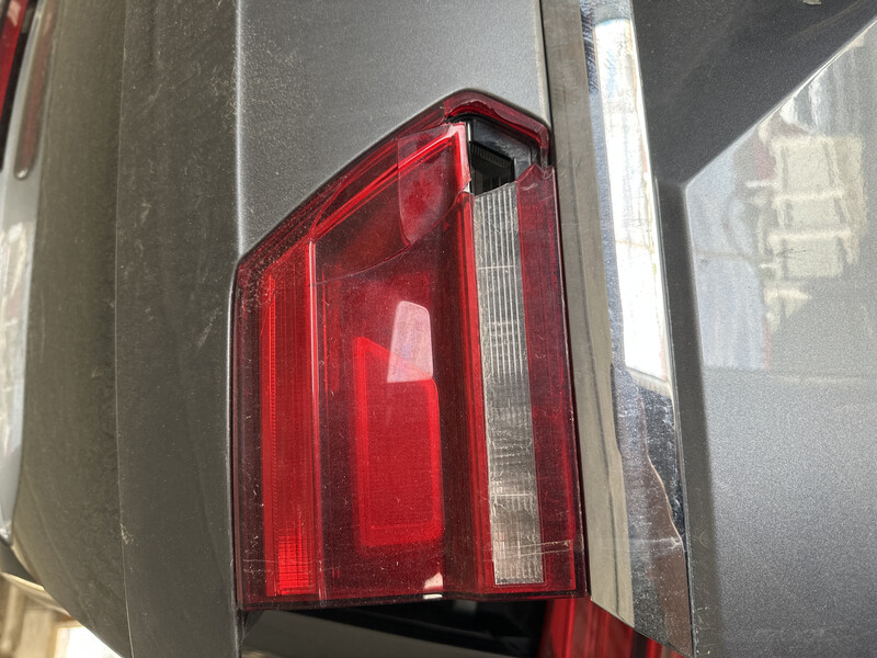 Фонарь задний внутренний левый Volkswagen Atlas 2019 г.  2.0 л бензин Житомир