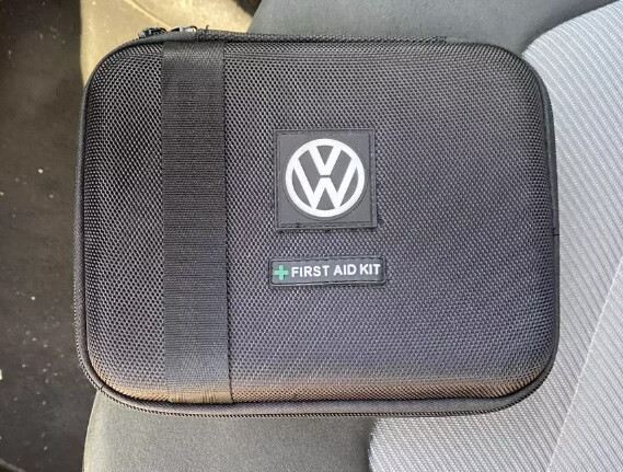 Аптечка volkswagen (vw), кейс Volkswagen Passat B8  2019 универсал Киев
