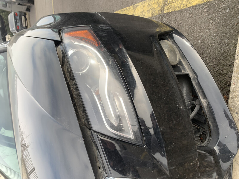 Фара передняя Audi A4 B8 2010 г.  2.0 л бензин Ровно