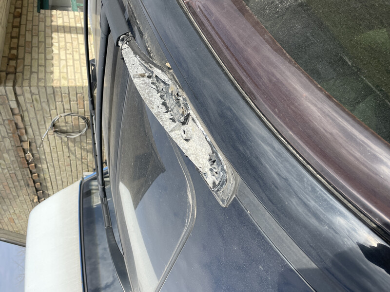 Пластик релинга левая сторона Lexus RX 2004 р.  3.0 л бензин Київ