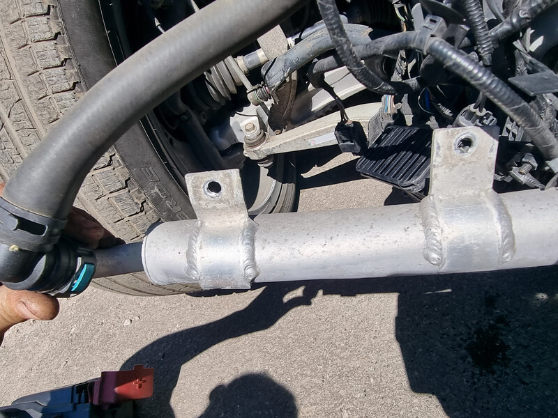 Патрубок нижний правого радиатора Land Rover Range Rover Velar 2018 р.  3.0 л дизель Київ