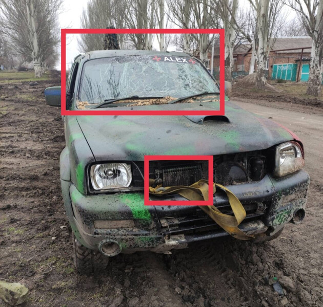Лобовое стекло Mitsubishi L 200  2004 2.5 Дизель Борисполь