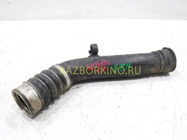 Воздуховод наддувочного воздуха BMW X1 2012 г.  2.0 л бензин Киев