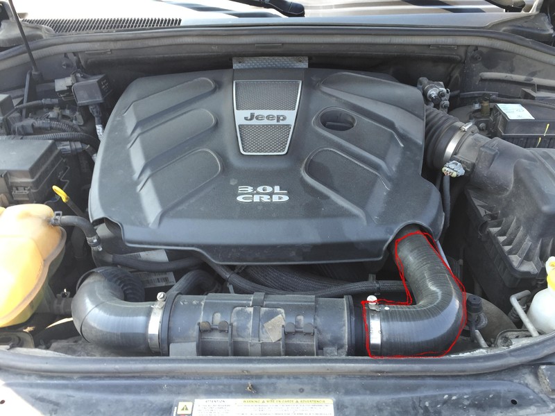 Патрубок от турбины к интеркулеру Jeep Grand Cherokee  2012 3.0 Дизель Киев