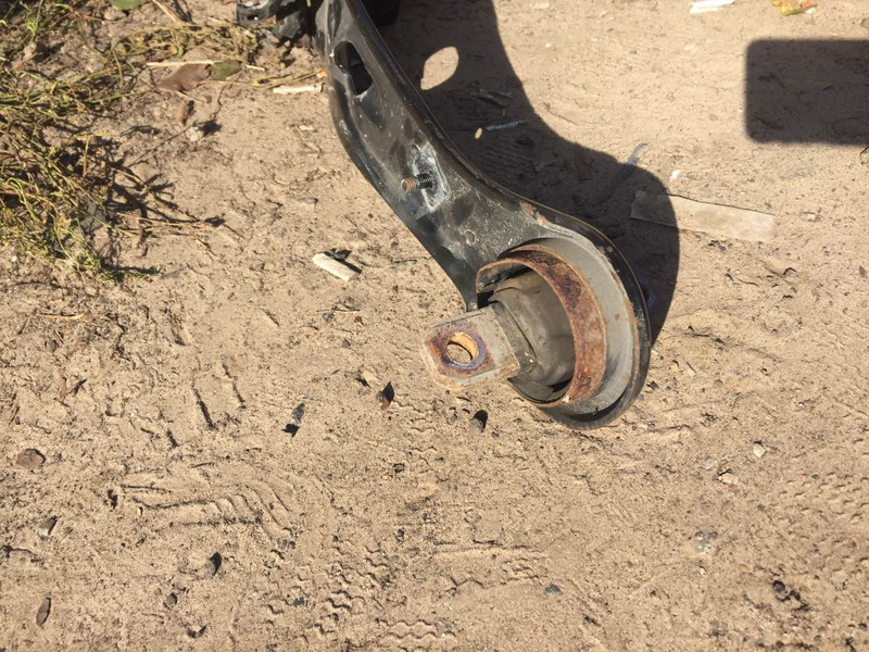 Сайлентблок заднего рычага Mitsubishi Outlander 3  2015 2.4 Бензин Киев