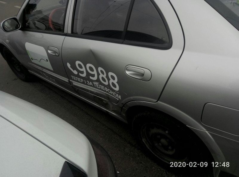 Дверь задняя левая Nissan Almera Classic  2010 1.8 Бензин Киев