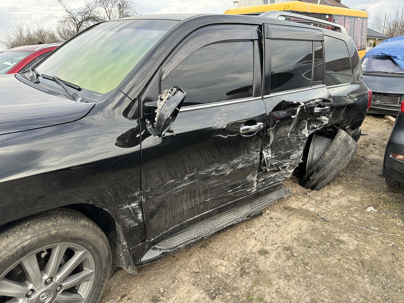 Двері Lexus LX 2008 г.  5.7 л бензин Фастов