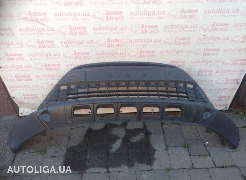 Решетка бампера Ford Kuga  2010 2.5 Бензин Харьков