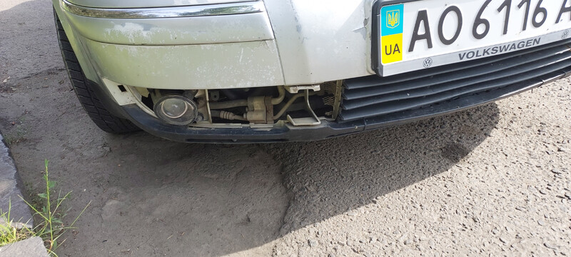 Решетка бампера Volkswagen Passat B5  2003 1.8 Бензин Ужгород