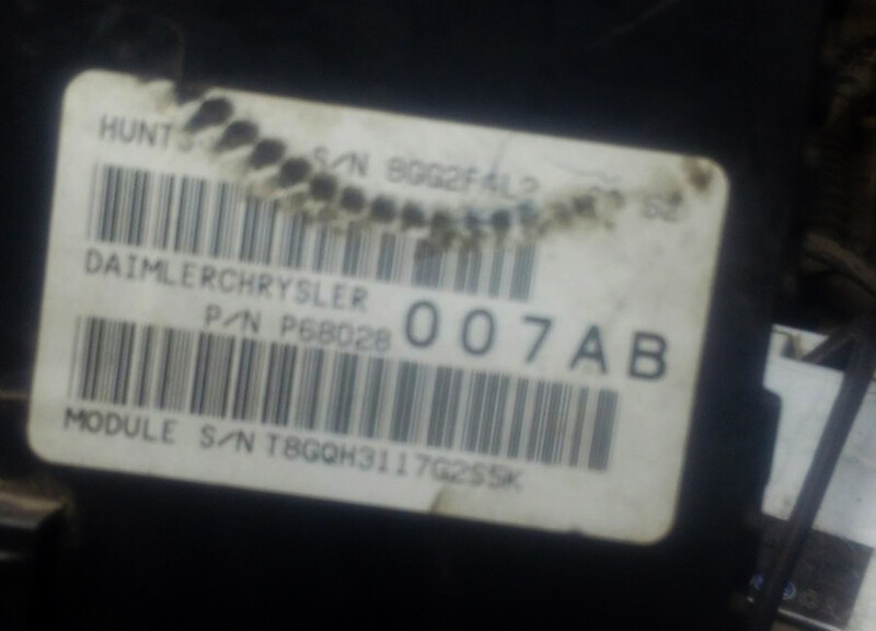 Блок предохранителей Dodge Caliber хэтчбек 2008 г.  2.0 л бензин Киев