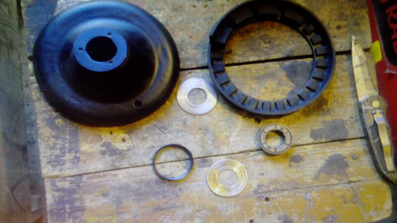 Верхняя чашка и тарелка пружины передней Mazda 626  1985 2.0 Дизель Запорожье