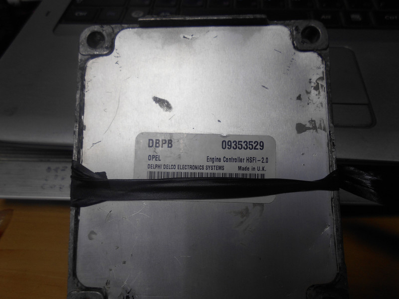 Бортовий компьютер 09353529   Opel Vectra