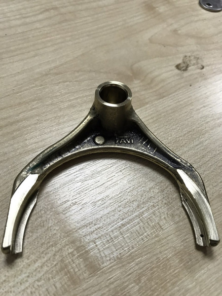 Вилка 1-2 передачі Opel Astra  2012 універсал 1.3 Дизель Івано-Франківськ