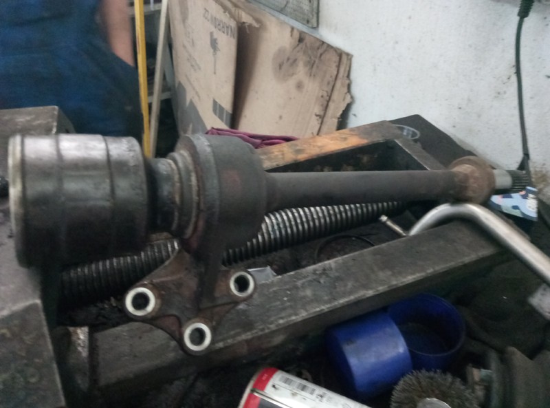 Промвал Mazda 2 хетчбек 2007 р.  1.6 л бензин Київ