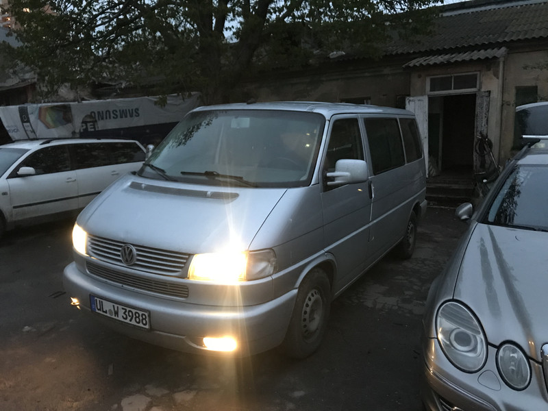 Зеркало боковое правое Volkswagen Multivan  2003 2.5 Дизель Одесса