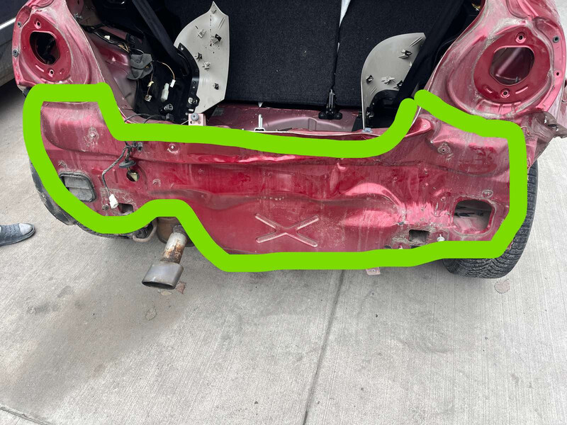 Полка багажника Alfa Romeo MiTo 2010 г.  1.4 л бензин