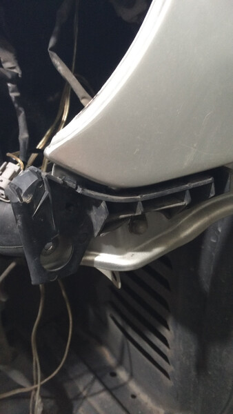 Крепление бампера переднего и заднего Toyota Corolla E120  2005 1.6 Бензин Одесса