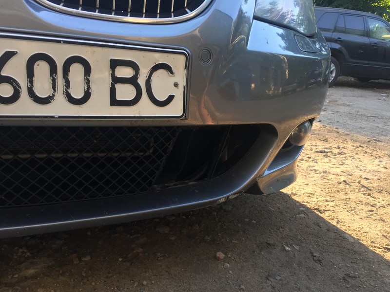 Решетка бампера BMW 5 Series E60 2007 г.  3.0 л бензин Одесса
