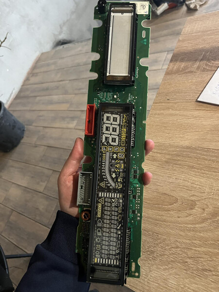 Панель приборов Renault Scenic 2 2004 г.  1.4 л бензин