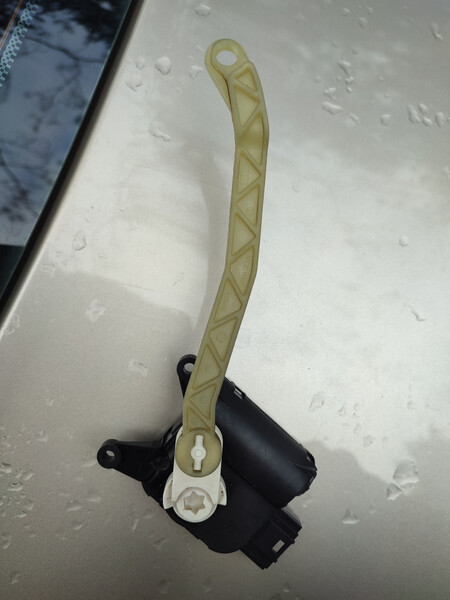 Моторчик печки Skoda Octavia A5 2004 г.  Вараш