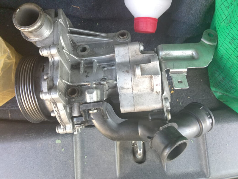 Водяной насос Jeep Patriot  2011 2.1 Дизель Житомир