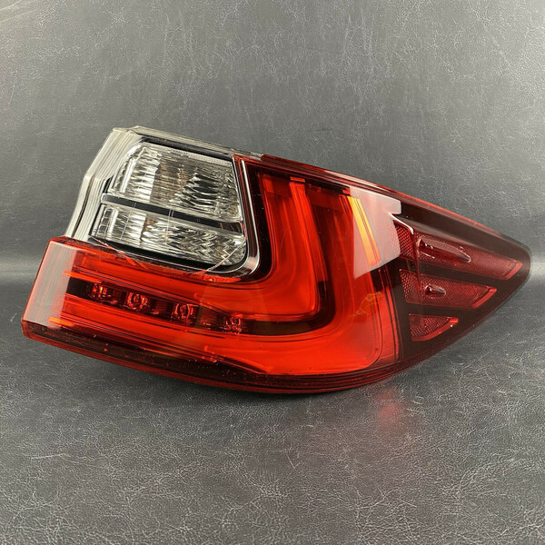 Ліхтар задній зовнішній правий Lexus ES  2016 2.5 Гибрид 