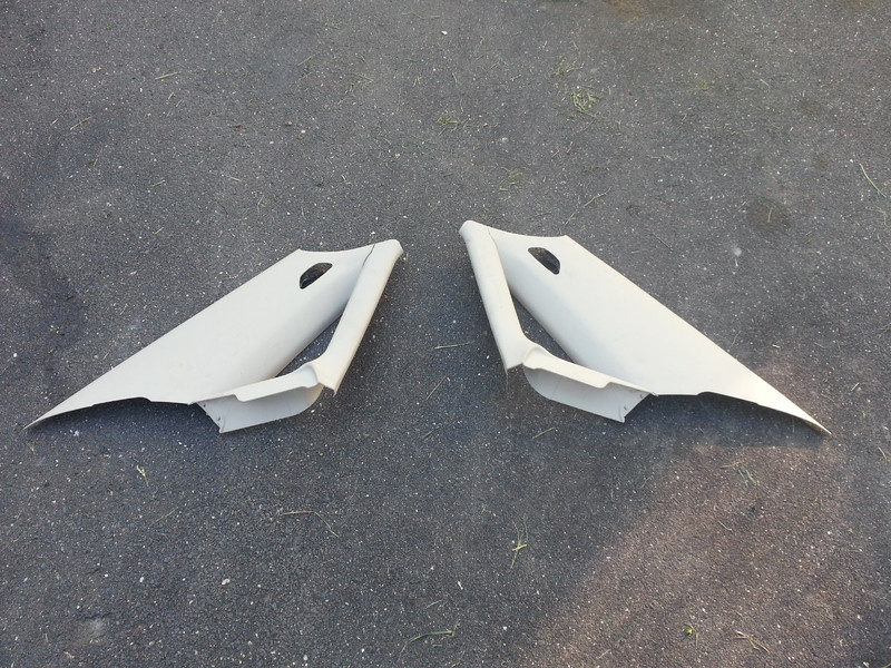 Обшивка задней стойки Audi A4 A4B5 2000 1.9 Бензин Одесса