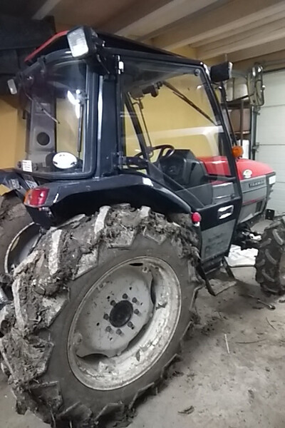 Стекло заднее Yanmar 4WD  2005 1.5 Дизель Бучач