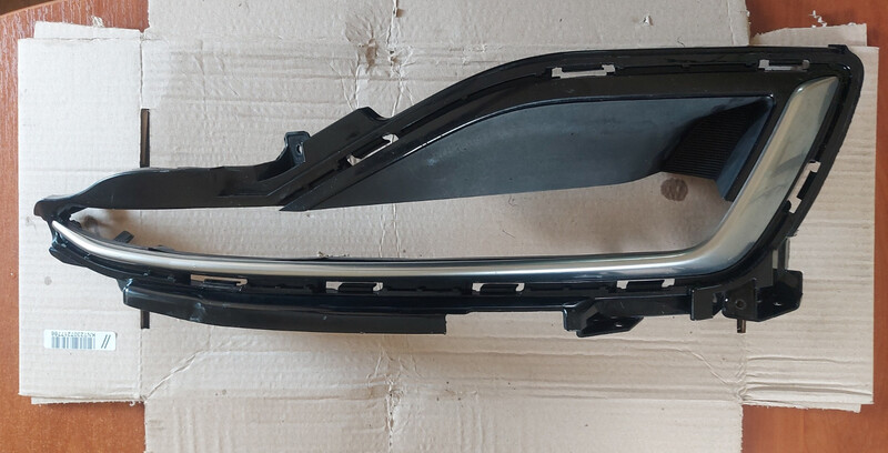 Накладки бампера переднього Hyundai Sonata 7  2015 2.4 Бензин 