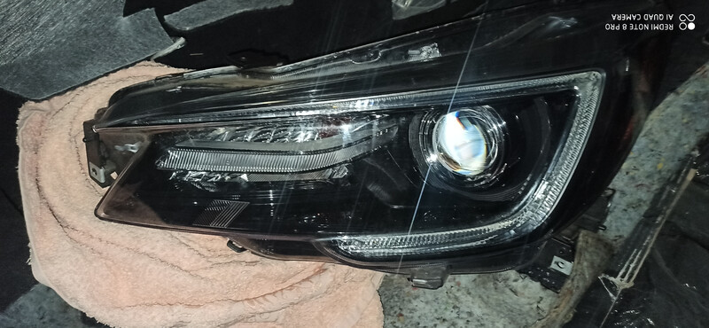 Фара правая, кузов b 15. лимитед Subaru Outback  2019 універсал 2.5 Бензин 