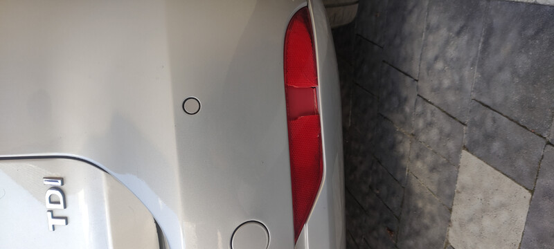 Правый нижний катафот Volkswagen Touran  2011 1.6 Дизель Дрогобич