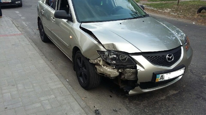 Капот Mazda 3 BK 2004 р.  1.6 л бензин Дніпро