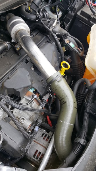 Патрубок интеркуллера Renault Kangoo 63кВт 2011 1.5 Дизель Винница