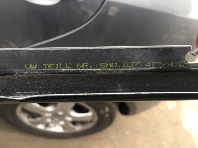 Молдинг Volkswagen Golf Plus  2005 хетчбек 1.9 Дизель 