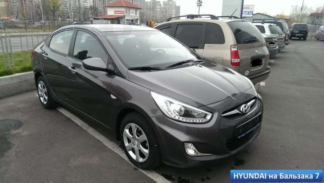 Двери левые 76003-4L000   Hyundai Accent, Hyundai Solaris
