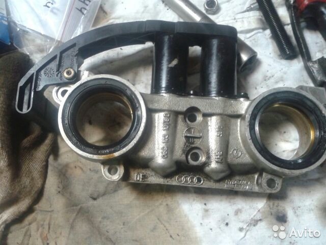 Фазорегулятор 06C103108D   Audi A6