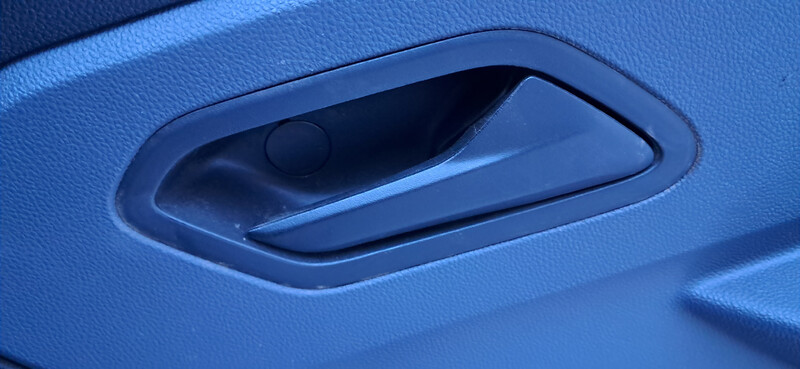 Ручка двери внутренняя левая задняя Renault Duster  2019 1.5 Дизель 