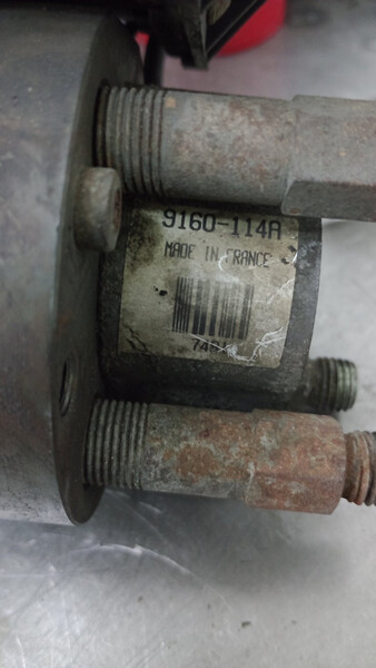 Паливний насос 7700115073   Renault Kangoo