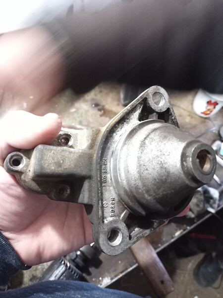 Стартер Nissan Primera  2000 універсал 1.8 Бензин 