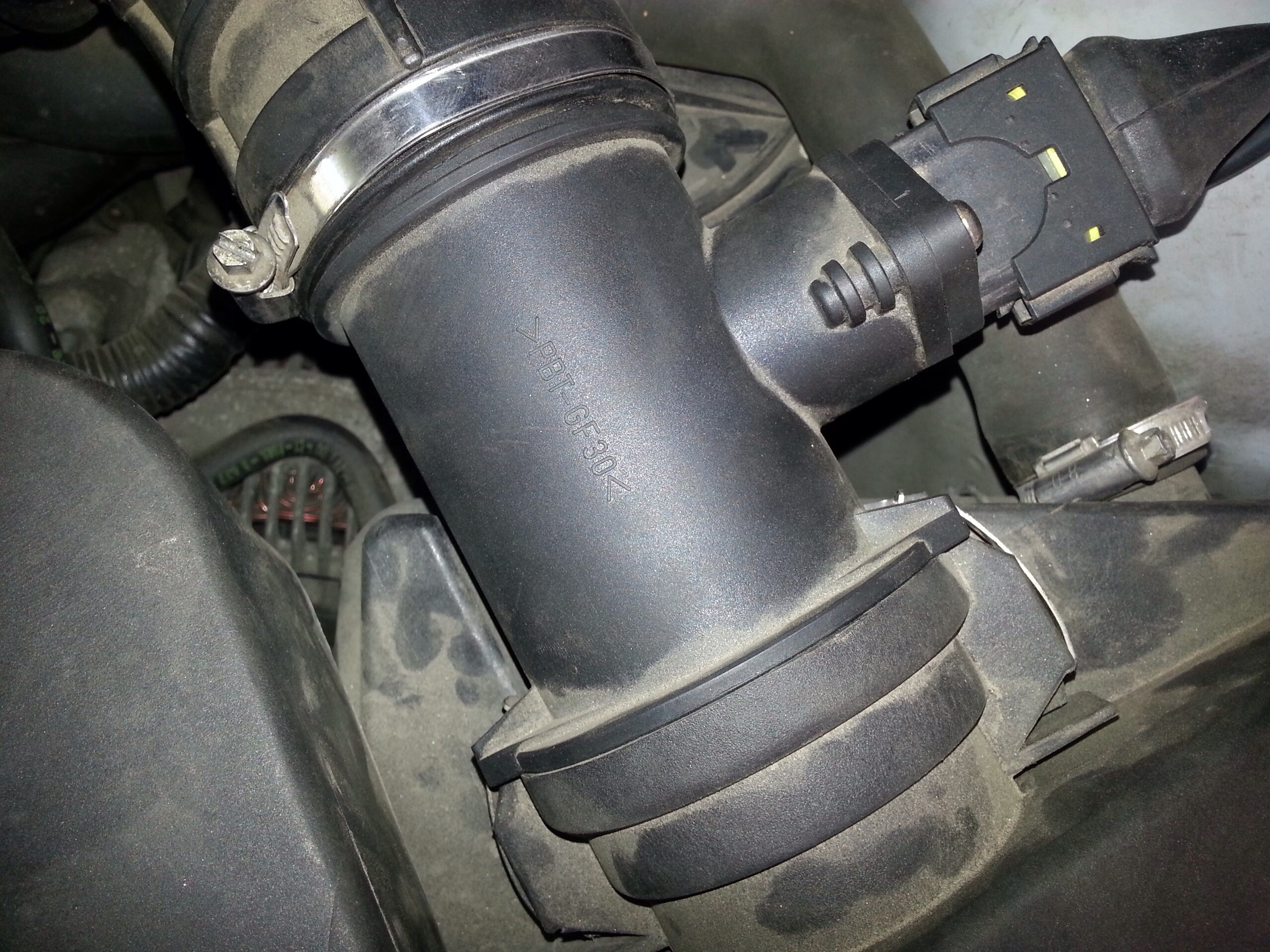 Датчик в корпус воздушного фильтра BMW Z3  2001 1.9 Бензин Полтава