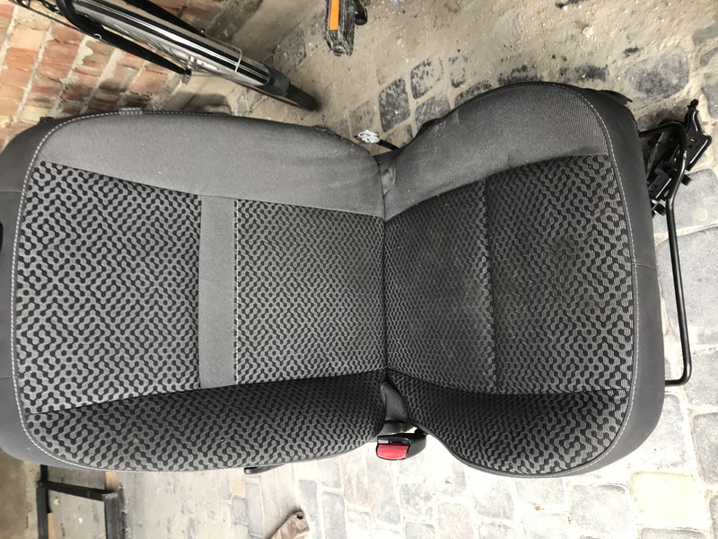 Сидіння Renault Grand Scenic 3  2011 універсал 1.5 Дизель 