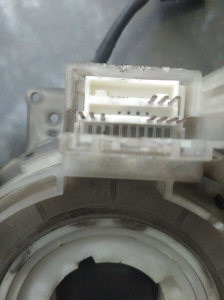 Шлейф Airbag 25567AV725   Nissan Almera